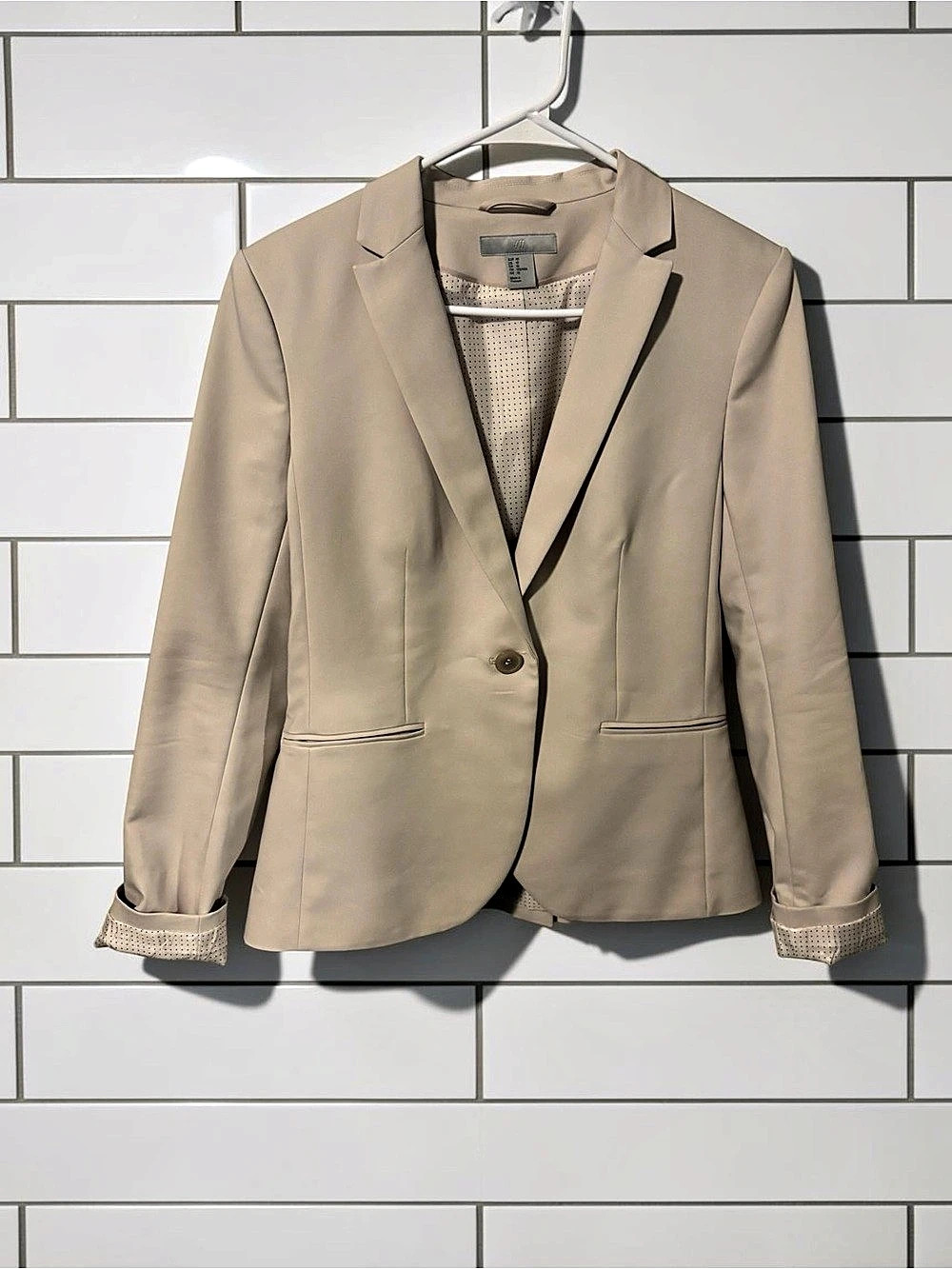 H&M Tailored Blazer in Beige Size 10 Like New